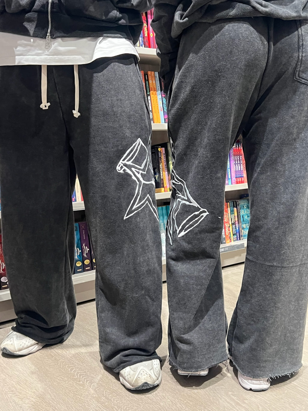 Transcends Time 'Black' Sweatpants