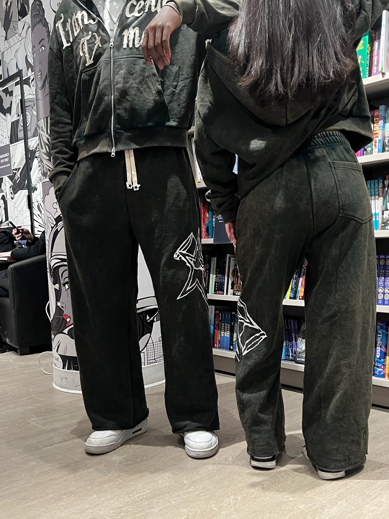 Transcends Time 'Green' Sweatpants